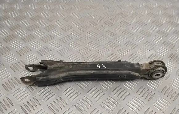 Mercedes-Benz C W204 Rear upper control arm/wishbone A2043521488