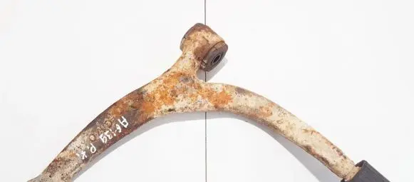 Peugeot 607 Front lower control arm/wishbone