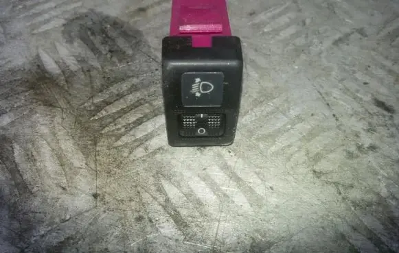 Mazda 626 Headlight level height control switch