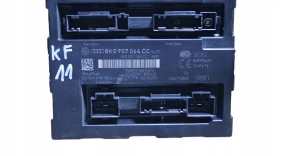 Audi A4 S4 B8 8K Comfort/convenience module 8K0907064CC