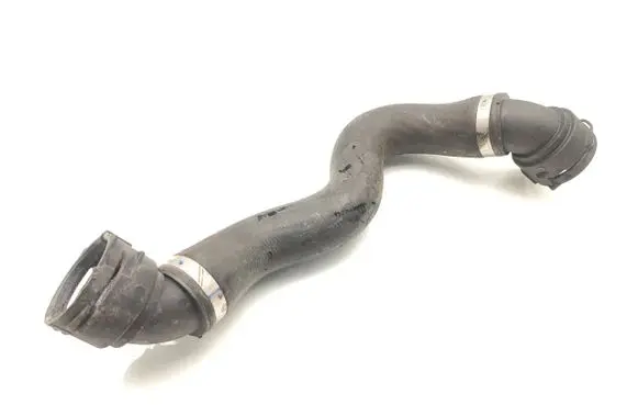 Mercedes-Benz E AMG W212 Engine coolant pipe/hose A2055017484