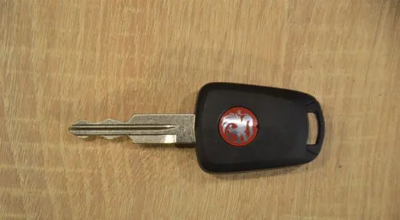 Opel Antara Ignition key/card 