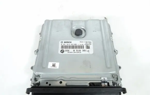 BMW 5 F10 F11 Engine control unit/module ECU 8518391