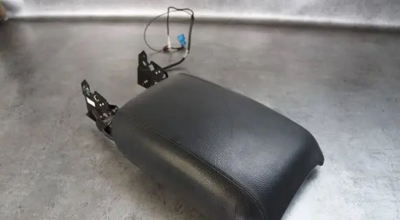 Mercedes-Benz R W251 Armrest