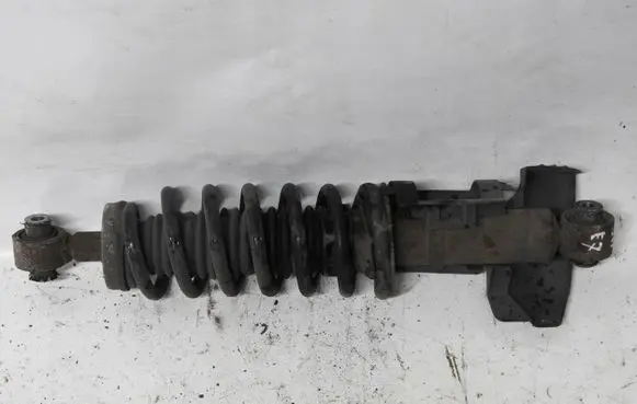 Peugeot 508 Rear shock absorber with coil spring 968667gyrterd2880s