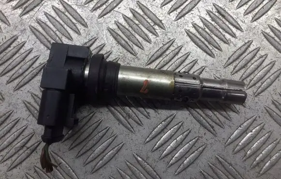 Volkswagen Polo IV 9N3 Spark distributor 036905715