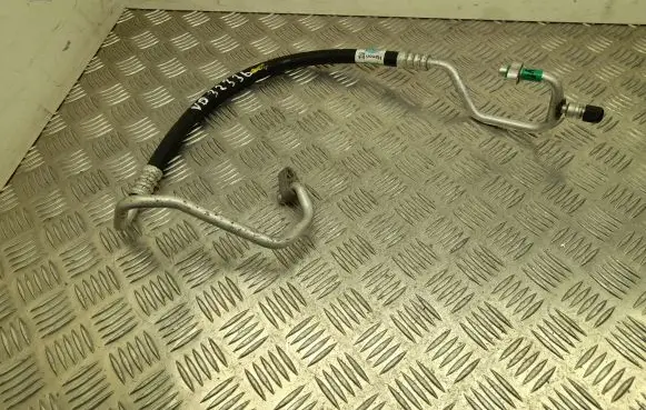 KIA Ceed Air conditioning (A/C) pipe/hose 97762J7200