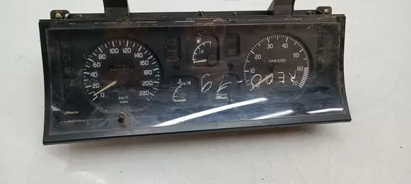 Renault 19 Speedometer (instrument cluster) 7700815940E