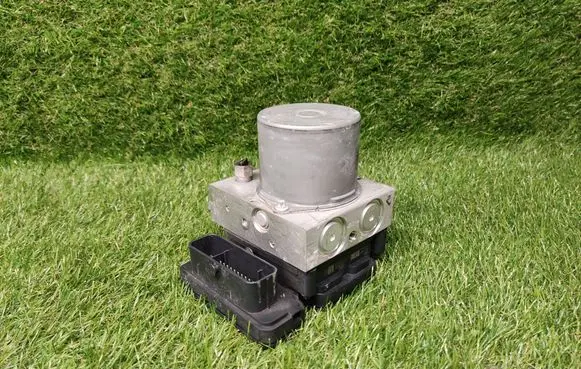 Chevrolet Cruze II ABS Pump 39120572 065055766