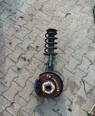 Ford Focus Front wheel hub spindle knuckle XXXXXXXXXX