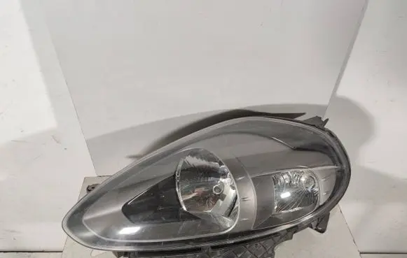 Fiat Punto (199) Headlight/headlamp
