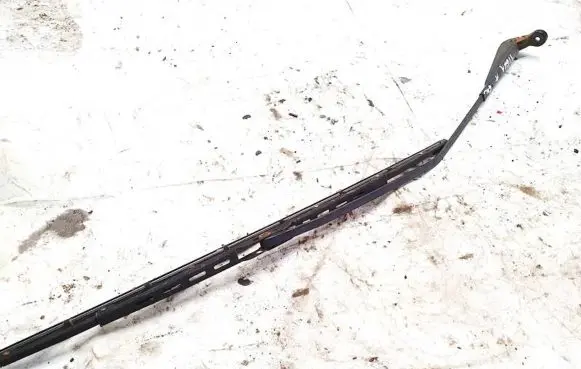 Opel Tigra A Rear wiper blade arm 90482011