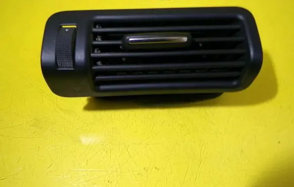 Audi Q7 4L Dashboard side air vent grill/cover trim 4L08192094PK