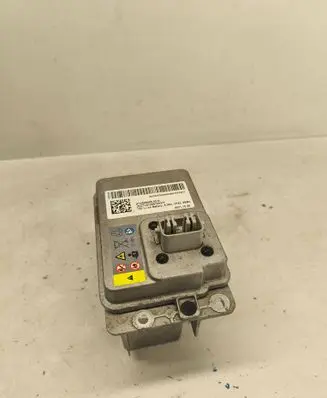 Tesla Model Y Voltage converter inverter 159848600D