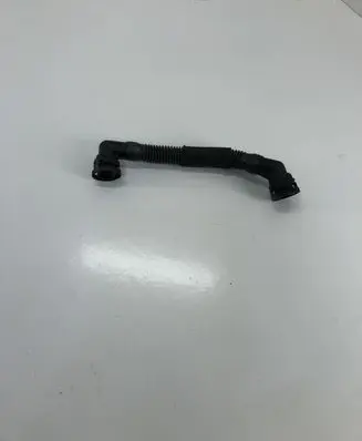 Audi A6 S6 C7 4G Breather hose/pipe 04L103493F