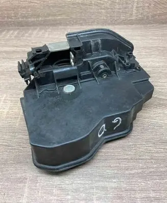 BMW 5 F10 F11 Rear door lock 7202148