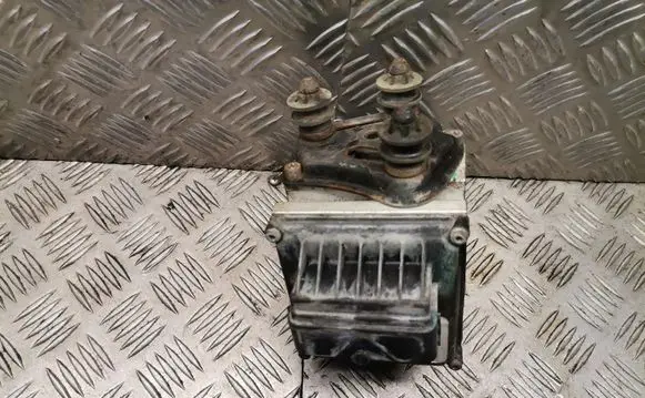 Volkswagen PASSAT B6 ABS Pump 3c0641109
