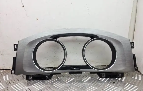 Volkswagen Golf VII Dashboard trim 5G0857059 5G0857189