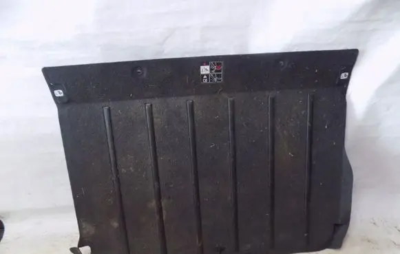 Trunk/boot mat liner