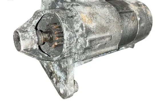 Volvo S40 Starter motor 9645100680 D7G3