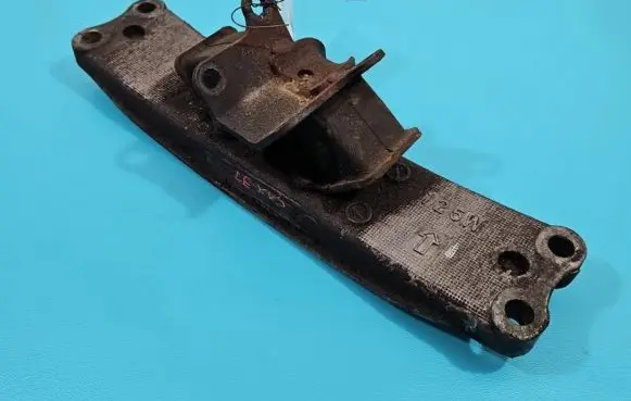 Lexus IS 200-300 Other engine bay part IMPRK1365654