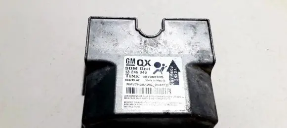 Opel Zafira B Airbag control unit/module 13246046 327963935