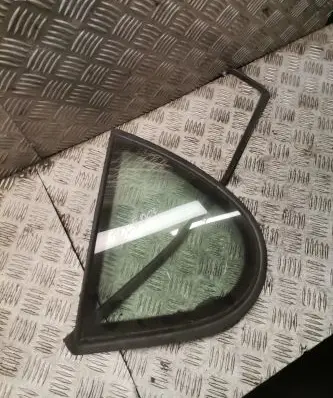 Seat Toledo II (1M) Rear vent window glass 