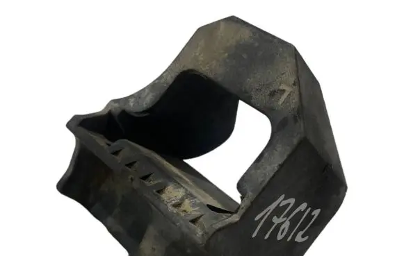 BMW 1 E81 E87 Radiator mount bracket 7526443 17117526443