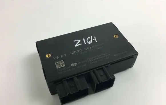 Audi Q7 4L Other control units/modules 4E0907383F Z164