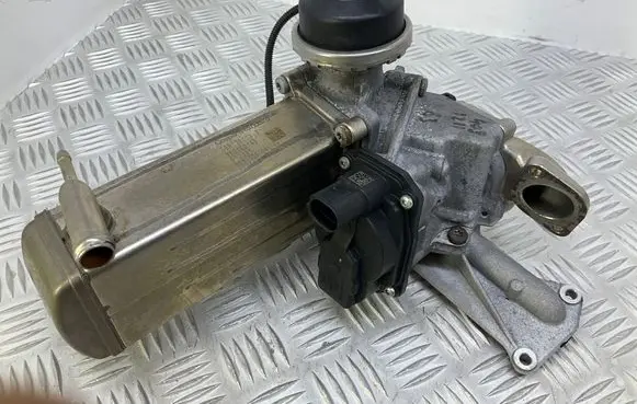 Audi A7 S7 4G EGR valve cooler 059131511BP 059131880D 059906088CN