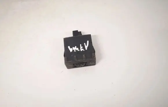 Renault Megane II Headlight level height control switch