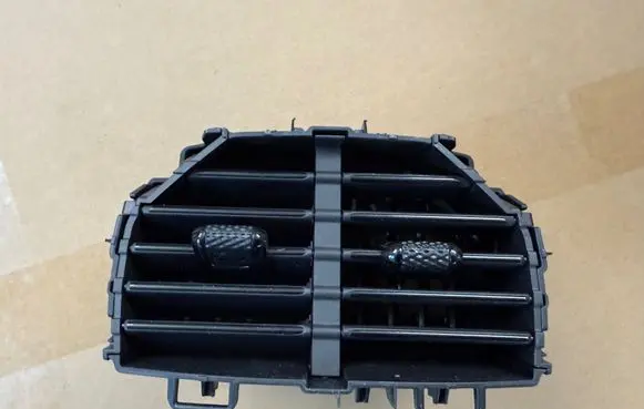 Volkswagen Amarok II Rear air vent grill N1XB19C570AD