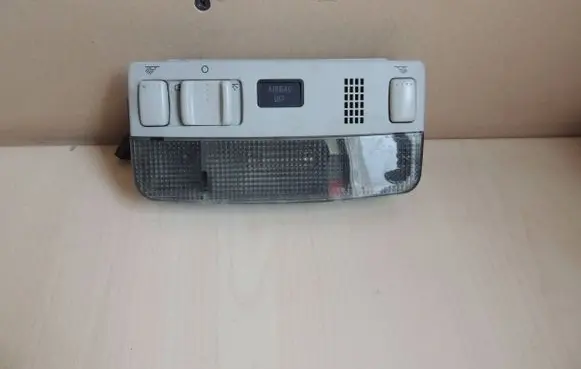 Skoda Octavia Mk1 (1U) Front seat light