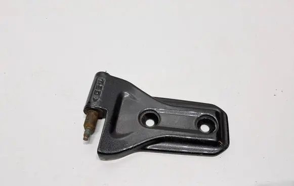 Jeep Wrangler Front door lower hinge 68297681AD 0331AR AA1382P011AH