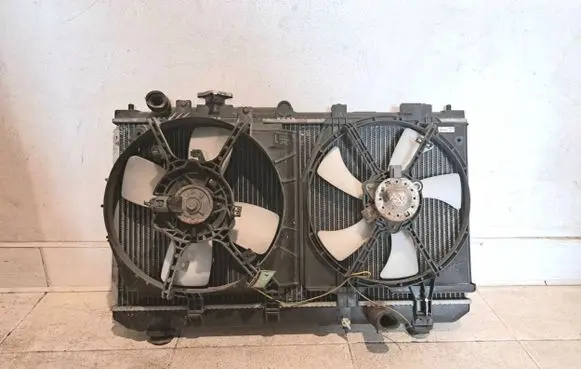 Mazda Premacy Radiator cooling fan shroud 1227505420