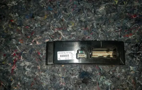 Renault Koleos I Electric window control switch 254011915R