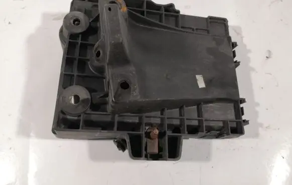 Dodge Caliber Battery tray 05115730AB 37983A