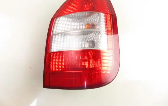 Opel Zafira A Rear/tail lights