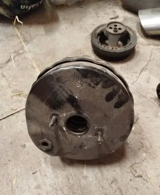 Mercedes-Benz C W204 Brake booster A2044301230 03774704014