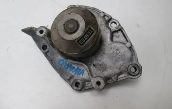 Opel Vivaro Water pump