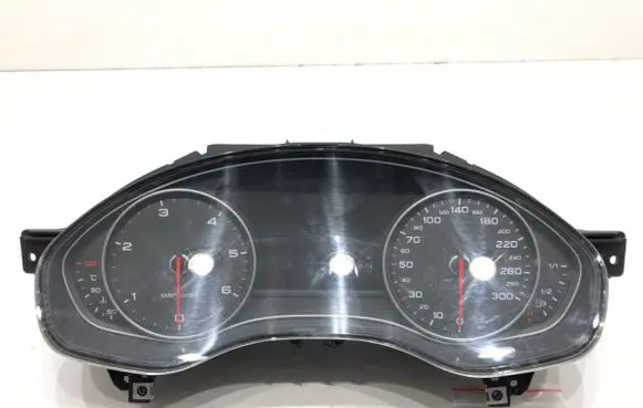 Speedometer (instrument cluster)