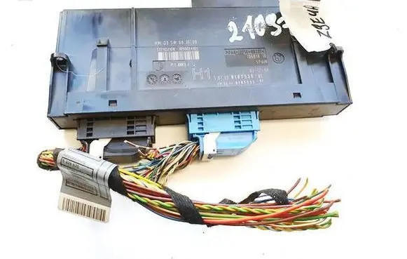BMW 3 E90 E91 Comfort/convenience module 532422128