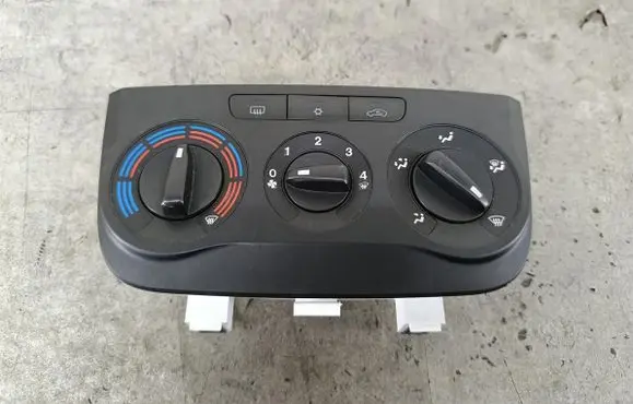 Fiat Grande Punto Climate control/heater control trim 5G1140100