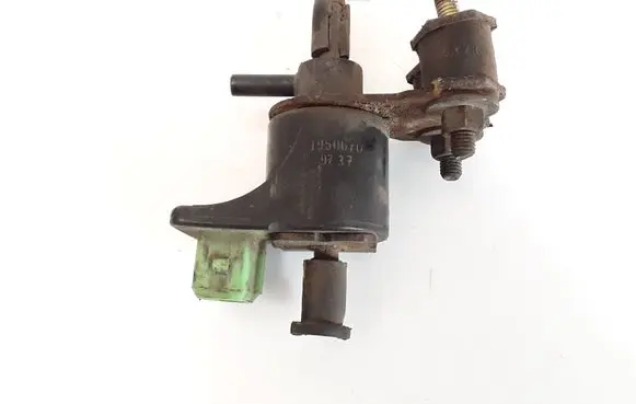 Peugeot Expert Turbo solenoid valve 1950670