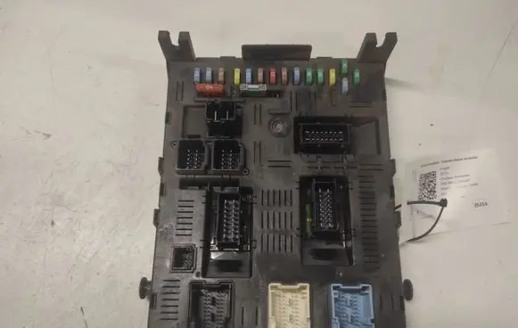 Peugeot 407 Comfort/convenience module 9610480