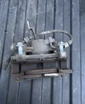 Volvo S90, V90 Front brake caliper 31471664 31400878