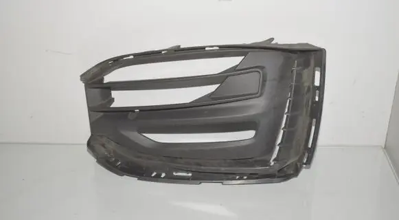 BMW 1 F40 Front bumper lower grill 7459716 51117459716