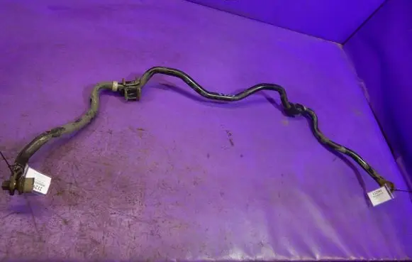 Toyota Yaris Front anti-roll bar/sway bar
