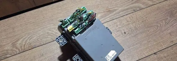 Honda Civic Fuse module Smgs213