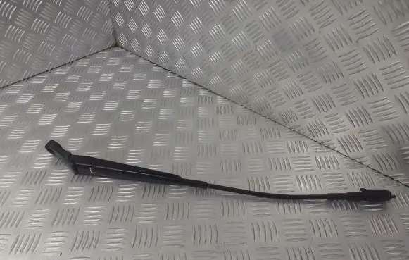 Opel Zafira B Front wiper blade arm 13145563